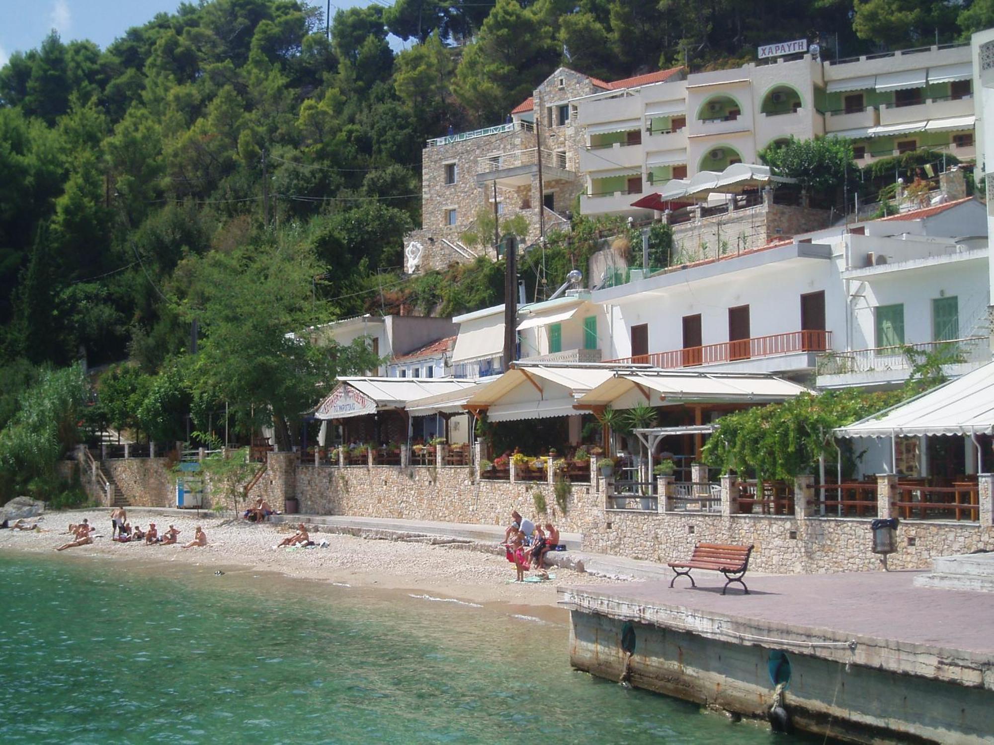 Haravgi Hotel Patitiri  Bagian luar foto