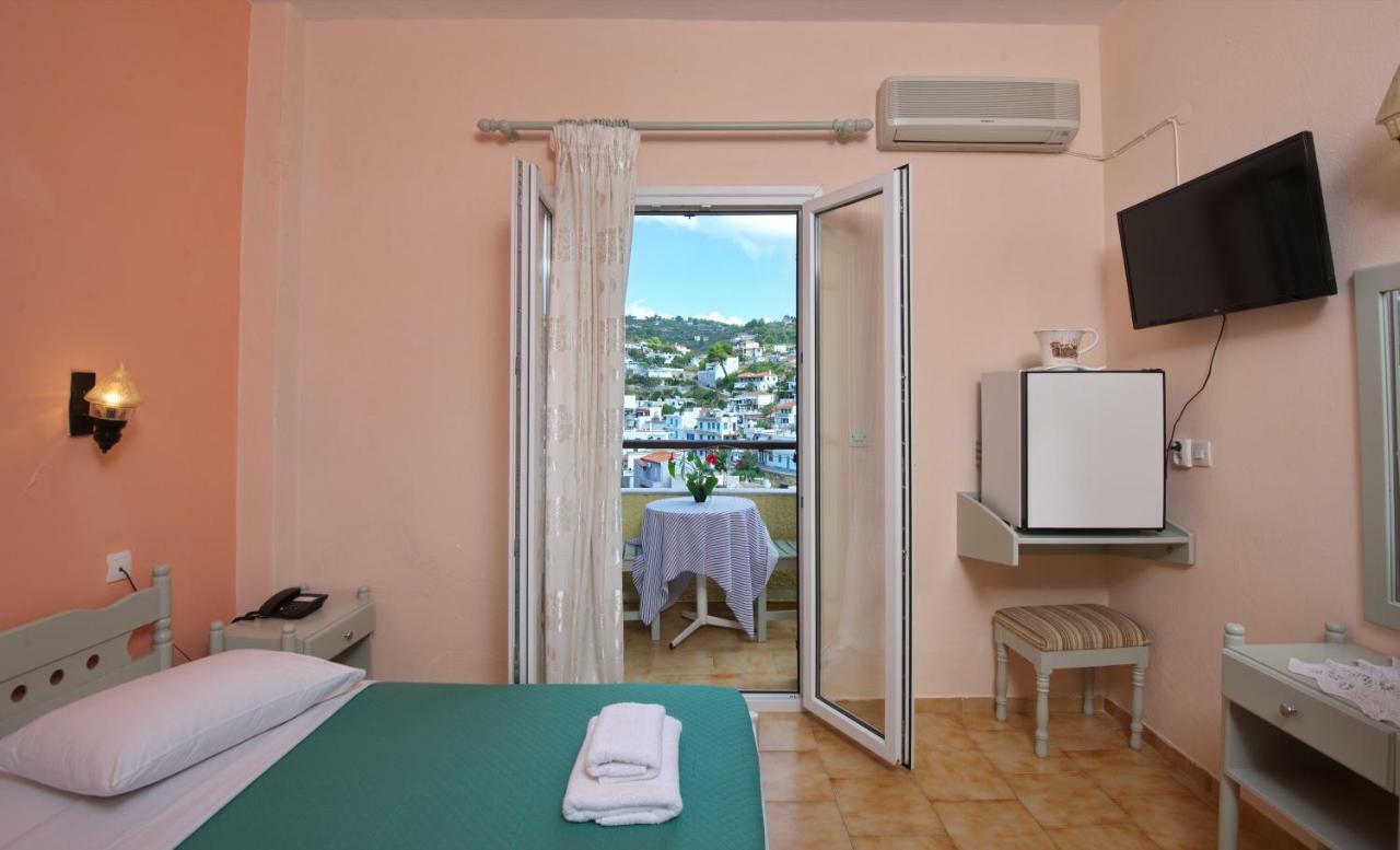 Haravgi Hotel Patitiri  Bagian luar foto