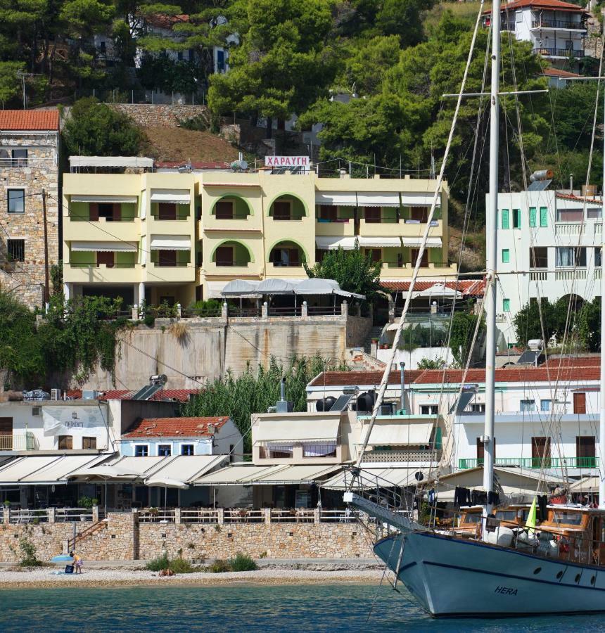Haravgi Hotel Patitiri  Bagian luar foto